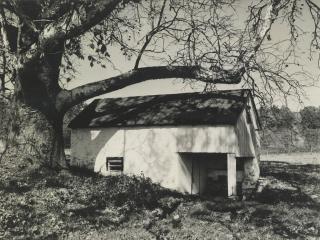 Aaron Siskind - \'Spring House, Bucks County\'