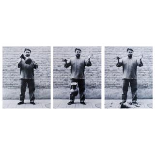 Ai Weiwei - Dropping A Han Dynasty Urn (Set Of Three)