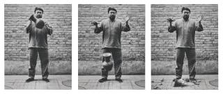 Ai Weiwei - Dropping A Han Dynasty Urn
