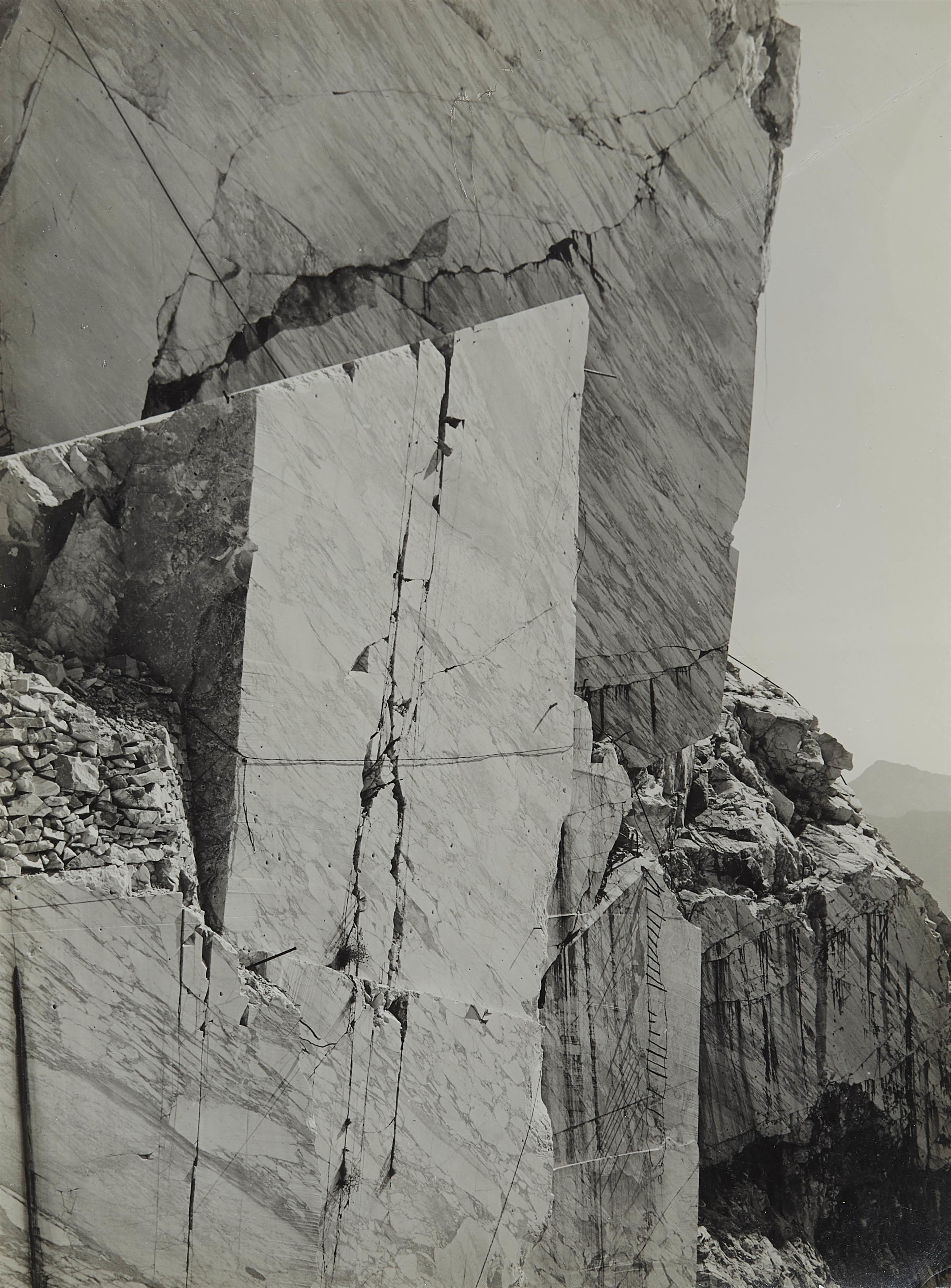 Albert Renger-Patzsch - Apuanische Alpen, Marmorbruch