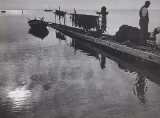 Albert Renger-Patzsch - Fischersteg in der Lübecker Bucht