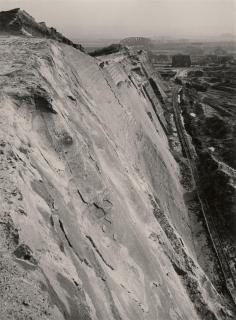 Albert Renger-Patzsch - Industrielandschaft bei Essen, Kiesgrube bei Bottrop
