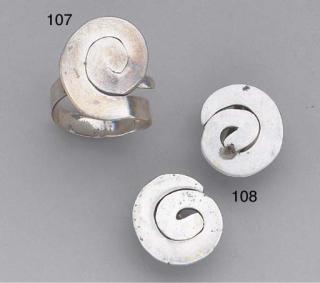 Alexander Calder - Untitled (pair of earrings)