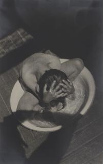 Alexander Rodchenko - Morning Wash (Varvara Rodchenko), 1932