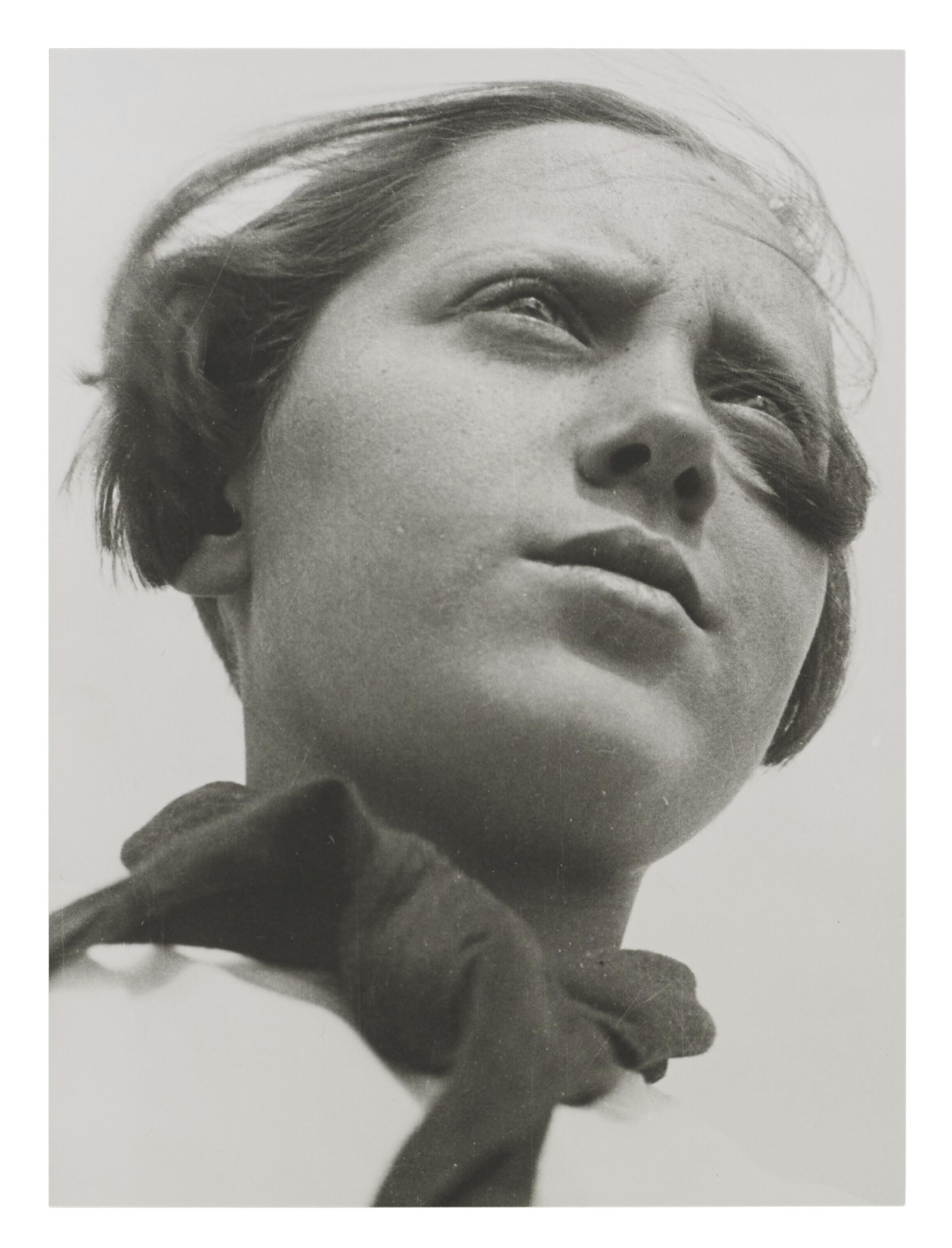 Alexander Rodchenko - Pioneer Girl, 1930