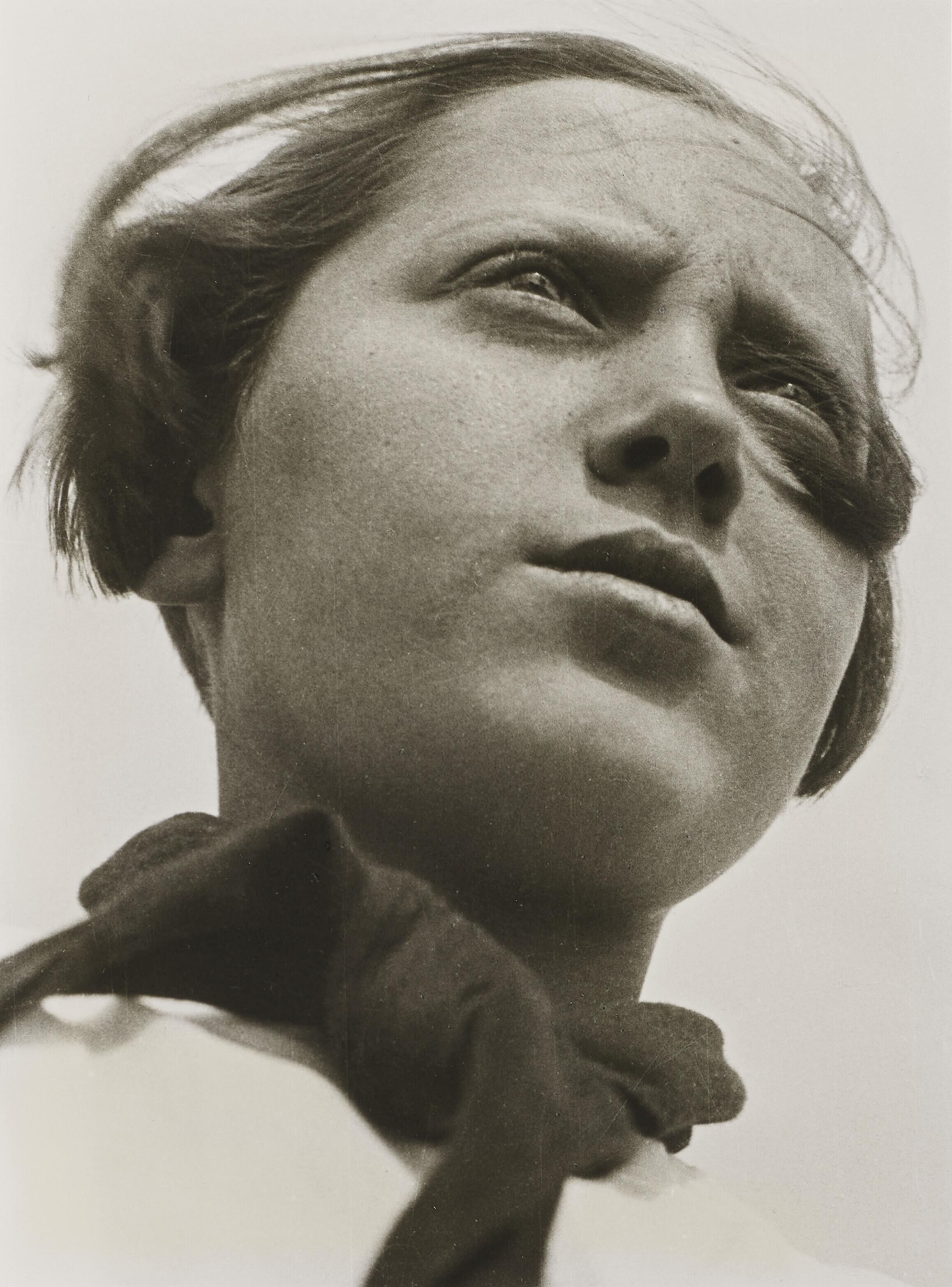 Alexander Rodchenko - Pioneer Girl, 1930