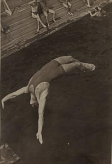 Alexander Rodchenko - The Dive, Plongeon, 1935