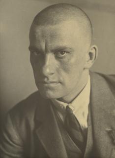 Alexander Rodchenko - Vladimir Mayakovsky, 1924