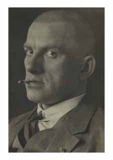 Alexander Rodchenko - Vladimir Mayakovsky, 1924