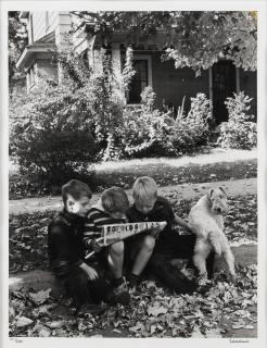 Alfred Eisenstaedt - An American Block, Hamilton, Ohio