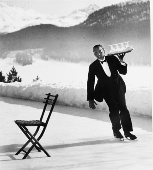 Alfred Eisenstaedt - Iceskating waiter, St. Moritz, circa 1933, printed later