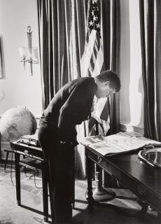 Alfred Eisenstaedt - John F. Kennedy in the Oval Office