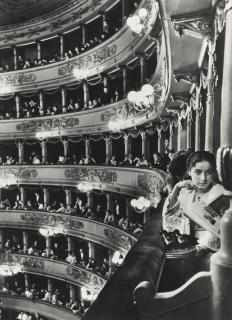 Alfred Eisenstaedt - \'Premier At La Scala, Milan\'