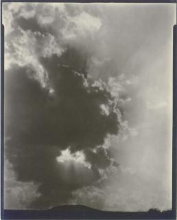 Alfred Stieglitz - Music - A Sequence of Ten Cloud Photographs, No. VII, 1922