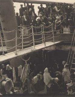 Alfred Stieglitz - The Steerage, 1907