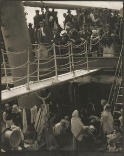 Alfred Stieglitz - The Steerage\'