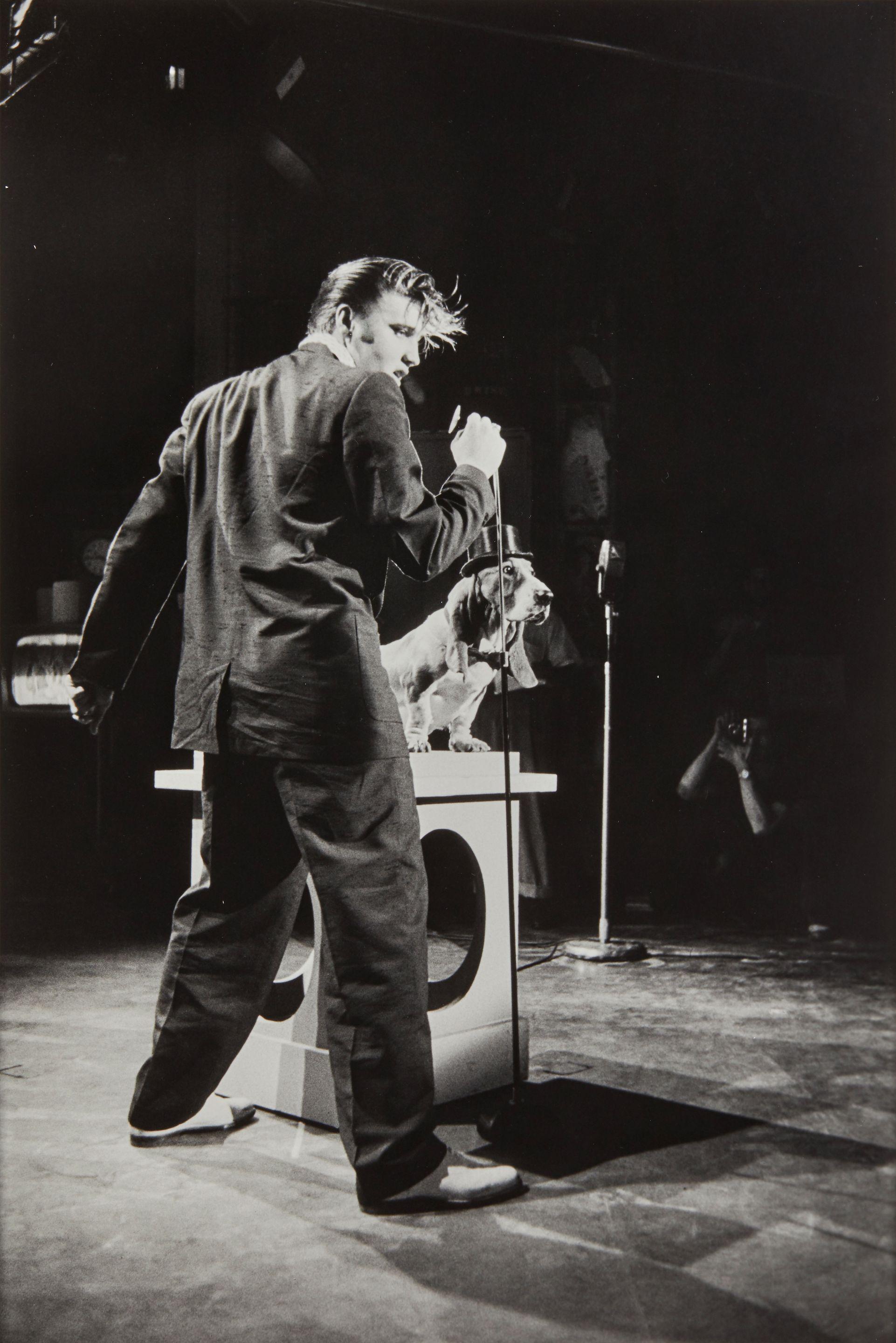 Alfred Wertheimer - Elvis and the Hound Dog, Hudson Theatre, New York City