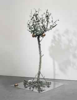 Alik Cavaliere - Mezzo Albero Con Mele