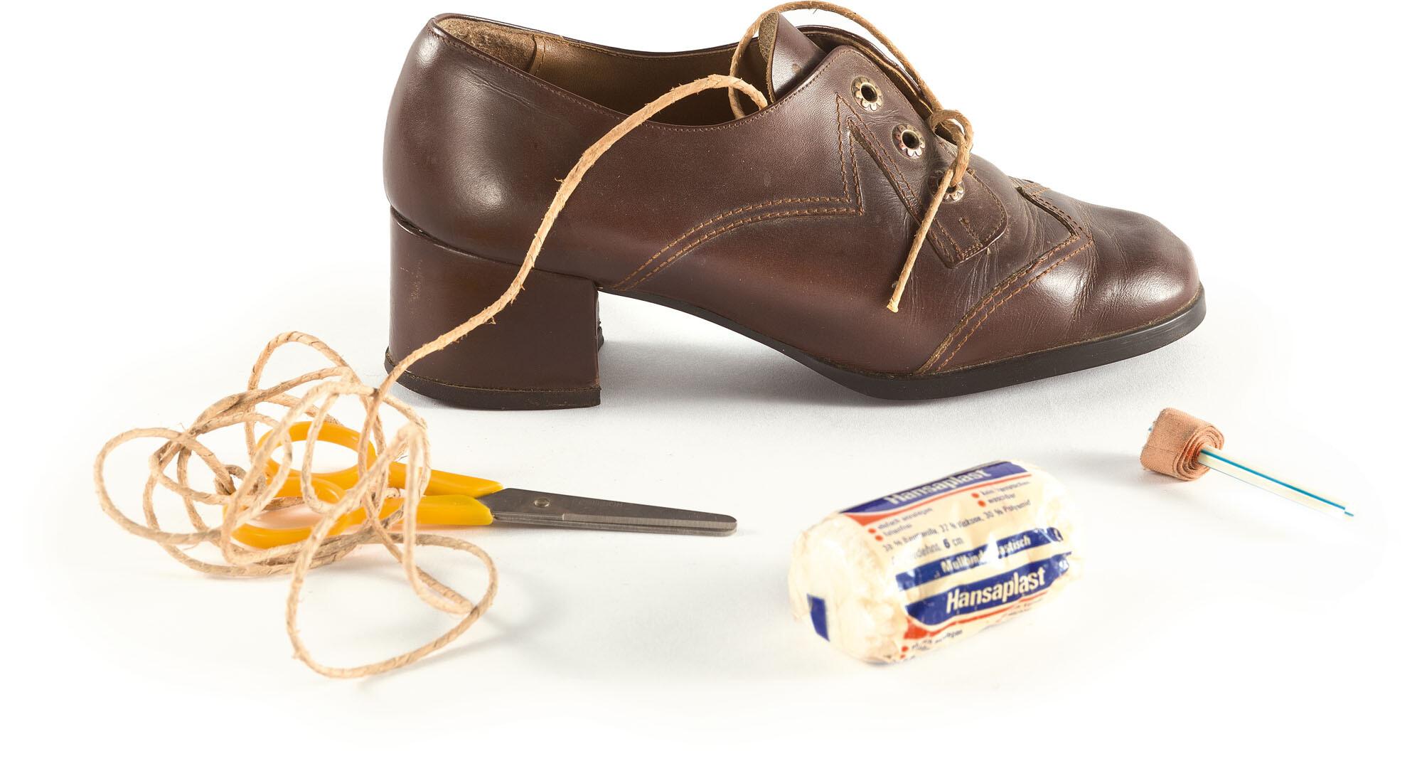 Allan Kaprow - Taking A Shoe For A Walk.