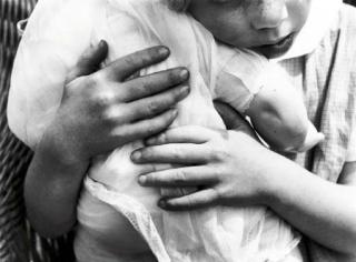 Alma Lavenson - Untitled (Child with doll)