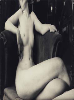 André Kertész - Distortion #6, Paris, 1933