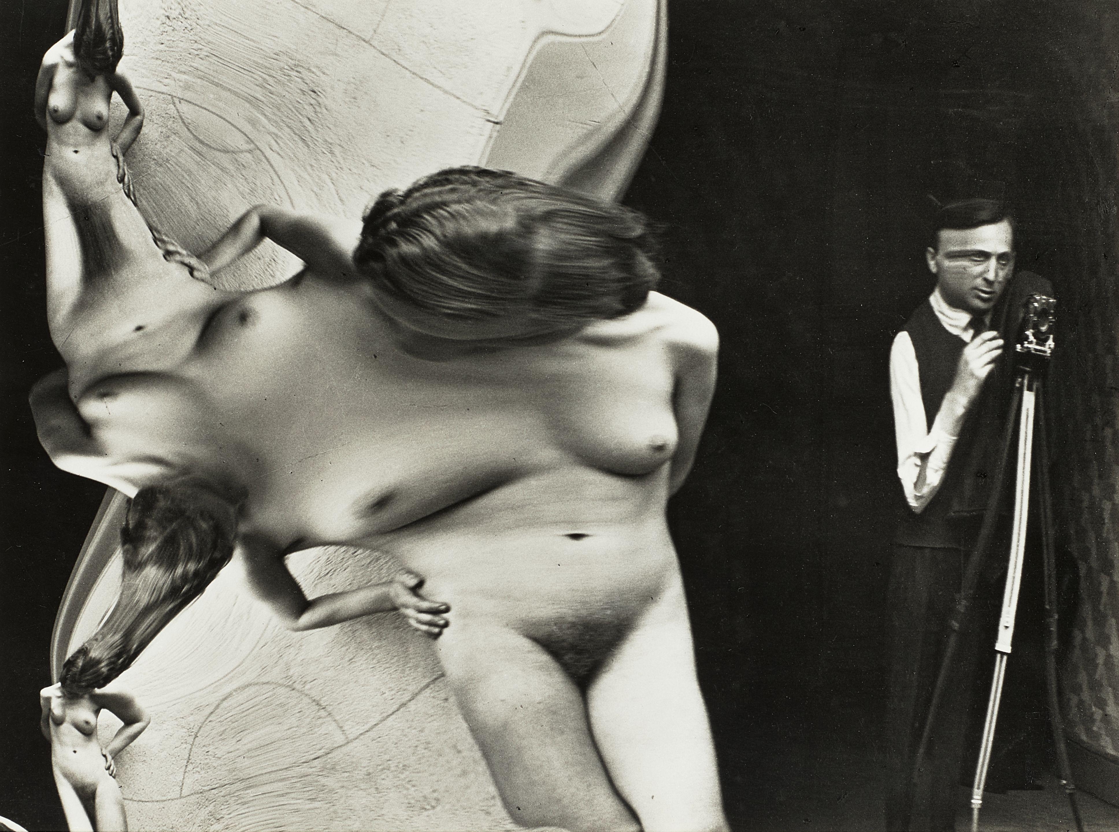 André Kertész - Distortion No. 91 (with Self-Portrait)