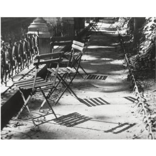André Kertész - Jardin Du Luxembourg, Paris, 1925