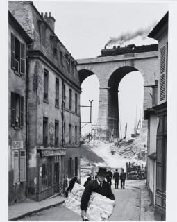 André Kertész - Meudon, 1928