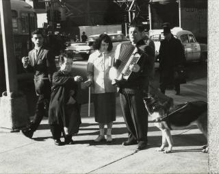 André Kertész - Sixth Avenue, New York