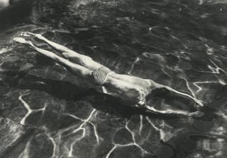 André Kertész - Underwater Swimmer, Esztergom