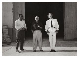 André Villers - Picasso 75e anniversaire de Picasso; avec J.Nocenti, Picasso, Clouzot et Cocteau sur le tournage du Testament d\'Orphée ; 13 x 18cm (2)