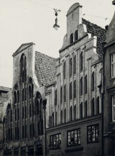Andreas Feininger - Gables in Wismar, 1929
