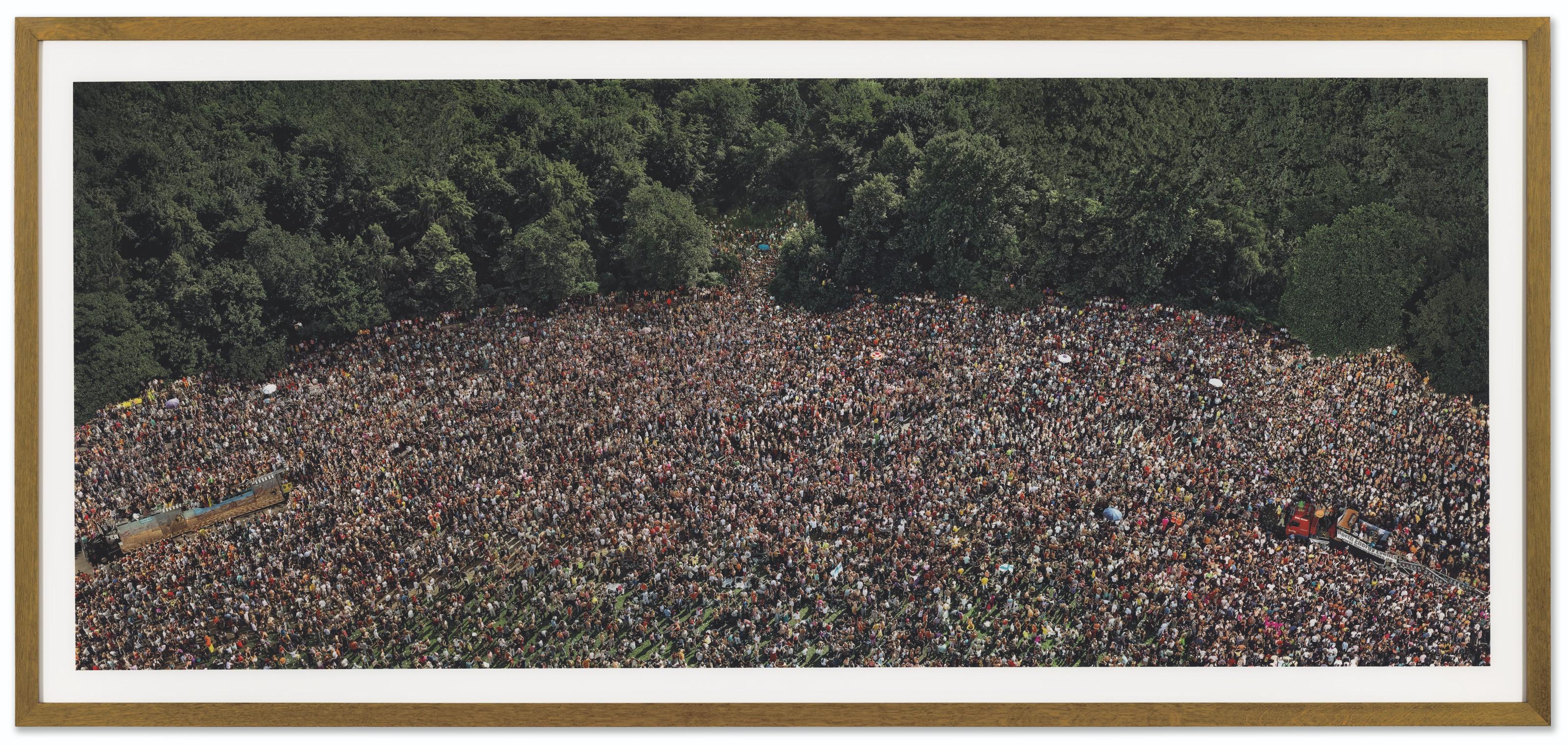 Andreas Gursky - Love Parade