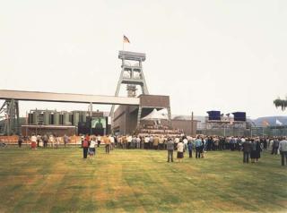Andreas Gursky - Pabstprobe, 1987