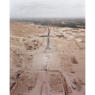 Andreas Gursky - Theben West, 1993