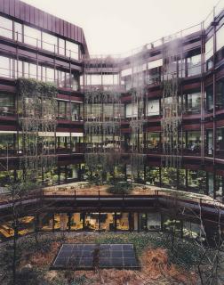 Andreas Gursky - Zurich-Bank Project No. 4