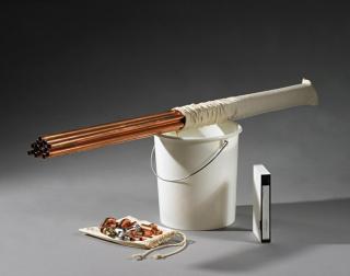 Andreas Slominski - Eimer Wasser