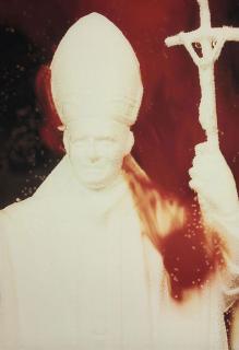 Andres Serrano - Immersions (White Pope)