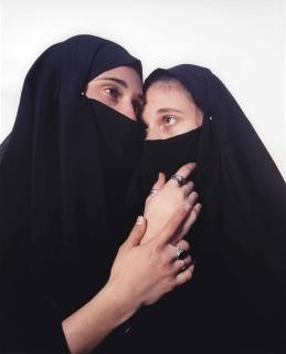 Andres Serrano - Istanbul (Sisters)