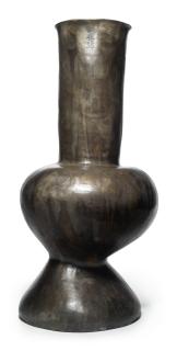 Andrew Lord - Vase. Round. [From Seven Bronzes]
