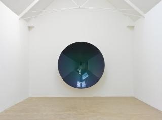 Anish Kapoor - Green To Purple