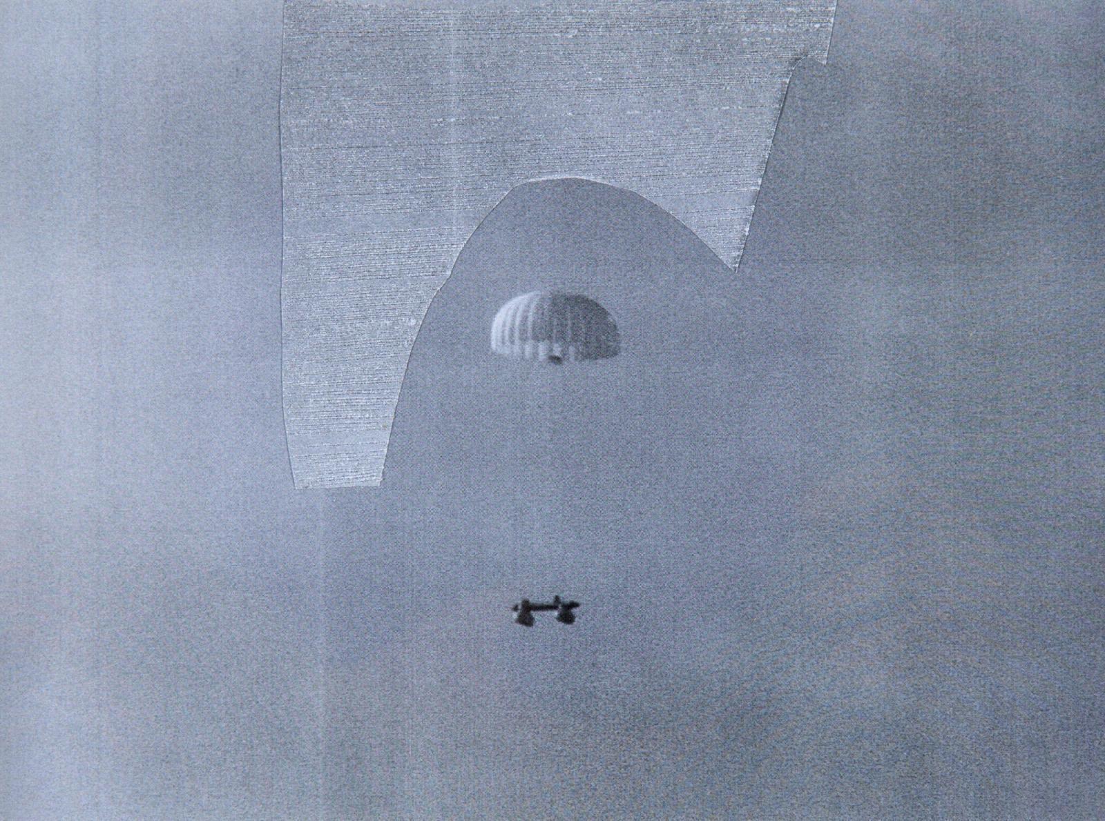 Anna Vogel - Fallschirm II