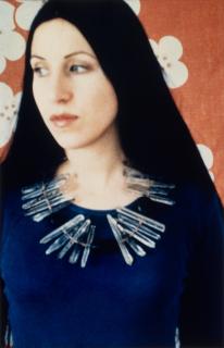 Annelies Strba - Linda