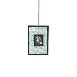 Annette Messager - Mes Vœux (oreille, certitude) Deux éléments