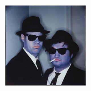 Annie Leibovitz - Dan Aykroyd and John Belushi (Blues Brothers), Hollywood, California, 1979
