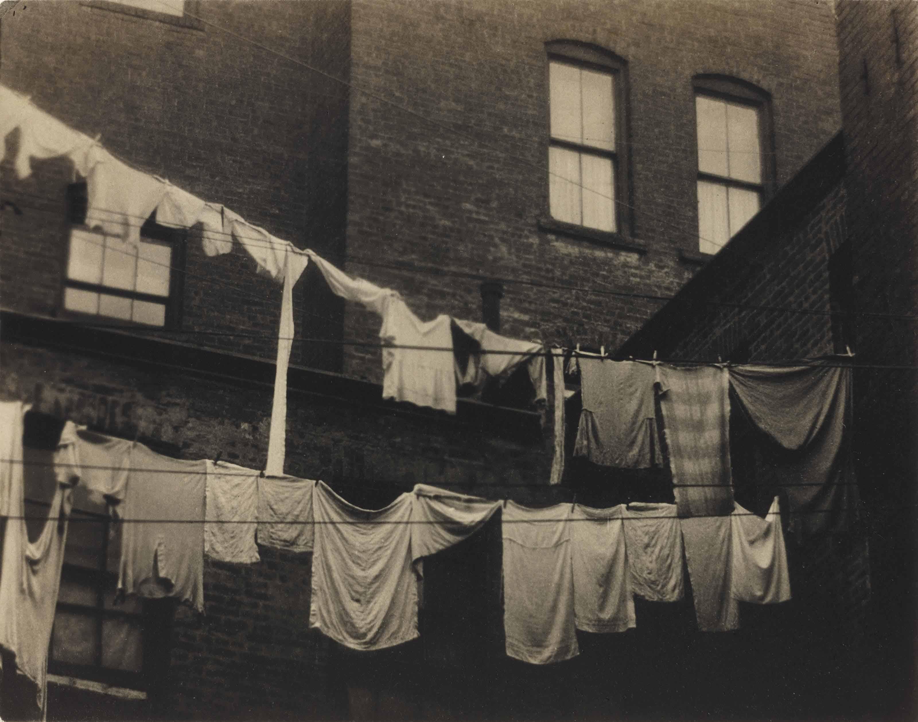 Anton Bruehl - Clothesline, 1924