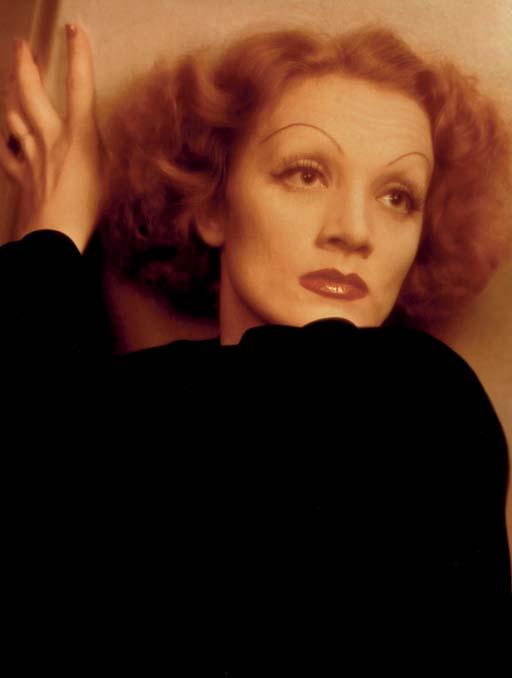 Anton Bruehl - Marlene Dietrich, 1935