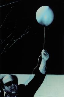 Anton Corbijn - Danny de Vito, Burbank 1999