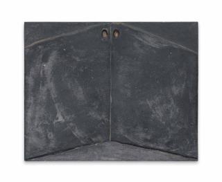 Antoni Tapies - Formes simetriques de relleu gris (Symmetrical Forms of Grey Relief)