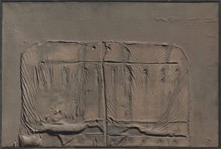 Antoni Tàpies - Tot marró amb rellen (All Brown with Relief)